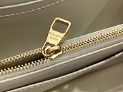 Louis Vuitton Capucines BB Off White Bag - 27 x 18 x 9 cm - 6
