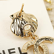 Chanel Gold Shell Pearl Earrings - 2
