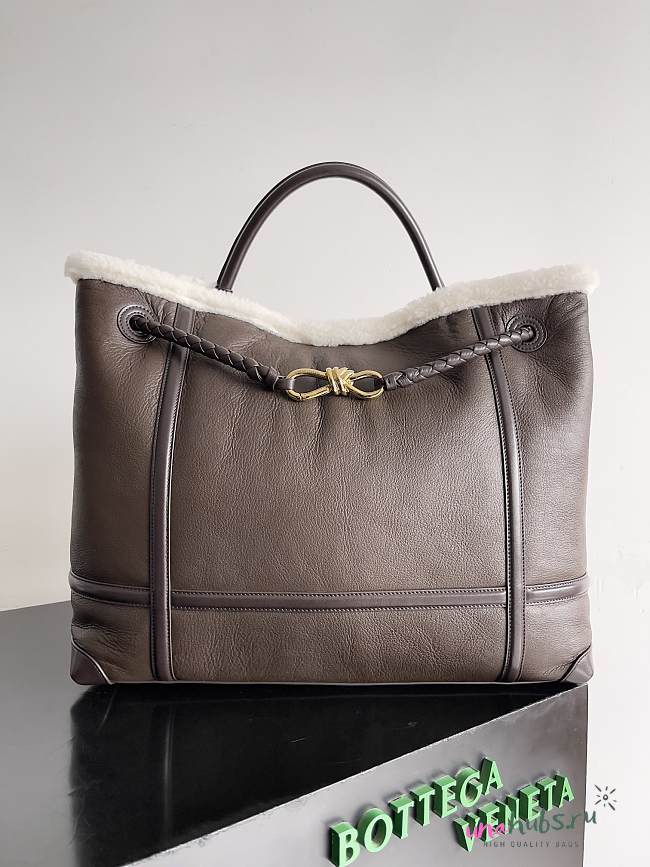 Bottega Veneta Andiamo Brown Leather - 45*22*34cm - 1