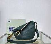 Burberry Knight Small Bag - 24 x 8× 23cm - 4