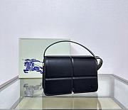 Burberry Snip Bag in Black - 23× 7× 16cm - 3