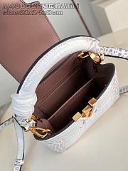 Louis Vuitton Capucines White Crocodile Bag - 21x 13.6 x 8 cm - 3