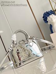 Louis Vuitton Monogram Mirror Effect  - 4
