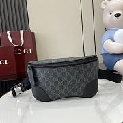 Gucci GG Emblem small belt bag in black fabric 28x 17x 6cm - 3