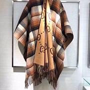 Gucci Reversible GG wool cape - 3