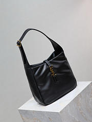 YSL Le 5 à 7 Small padded leather shoulder bag in black 23×22×8.5cm - 4