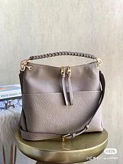 Louis Vuitton Maida Hobo Bag in taupe 33x16x30cm - 1
