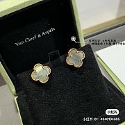 Van Cleef & Arpels Alhambra Studs Earrings - 3