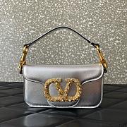 Valentino Garavani Loco Small Shoulder Bag In Laminated Calfskin Witj Jewel Logo 19x11x5cm - 1