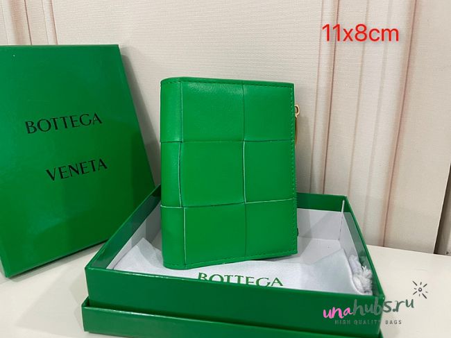 Bottega Veneta Cassette Small Bi-Fold Green Wallet 11*8CM - 1
