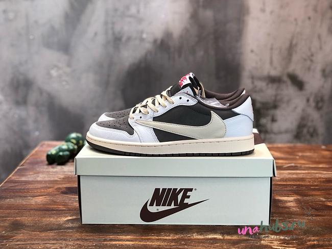 Nike Air Jordan 1 Low x Travis Scott Reverse Mocha  - 1