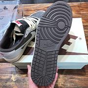 Nike Air Jordan 1 Low x Travis Scott Reverse Mocha  - 3