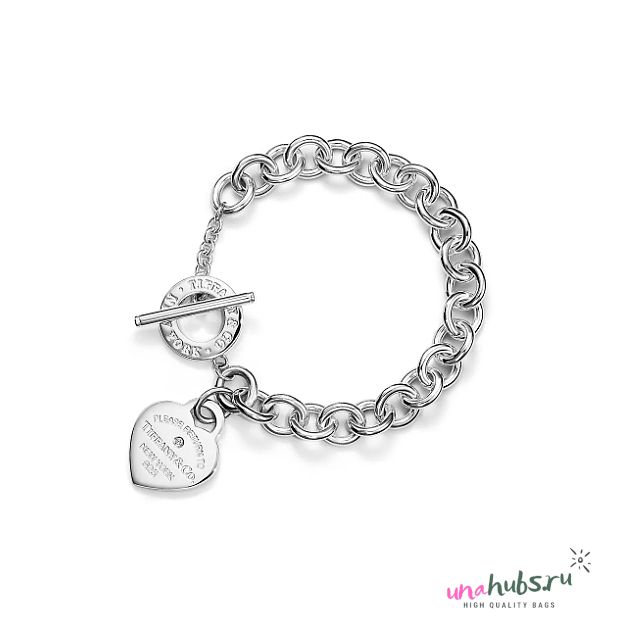 Tiffany & Co Heart Tag Bracelet in Silver with a Diamond, Medium - 1