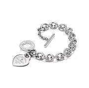 Tiffany & Co Heart Tag Bracelet in Silver with a Diamond, Medium - 2