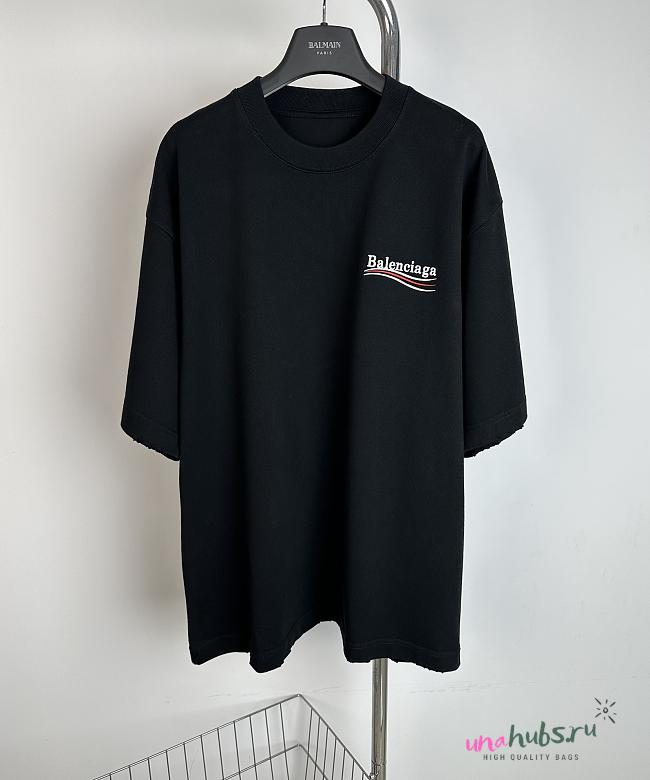 Balenciaga T-Shirt in Black/White - 1