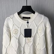 Louis Vuitton LV Logo Sweater - 4