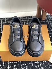 Louis Vuitton Men Sneakers  - 2