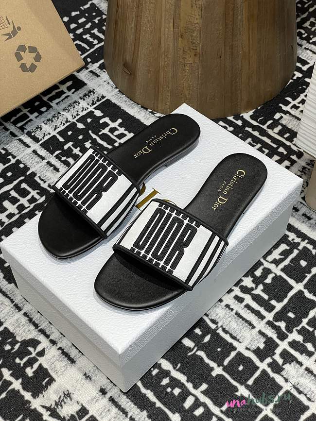 Dior Dway Slide Black Calfskin  - 1