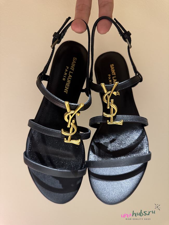 	 YSLCassandra open-toe Sandals Leather - 1