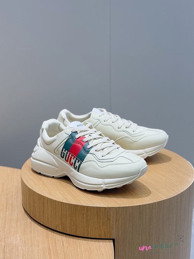 	 Gucci Rhyton Green logo Sneakers - 1
