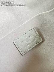 Louis Vuitton Pochette Felicia Gray Bag  - 3