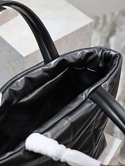 	 YSL Puffer bag in quilted nappa Small - 6
