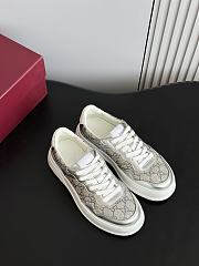 Gucci GG trainer in Leather - 4
