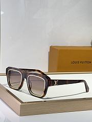 Louis Vuitton Legacy Square Large Sunglasses - 5