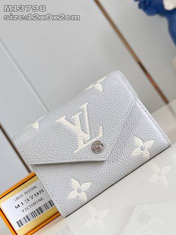 Louis Vuitton Victorine Gray Wallet - 12 x 9.5 x 2.5CM