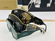 Burberry Brooke Shield sunglasses - 2