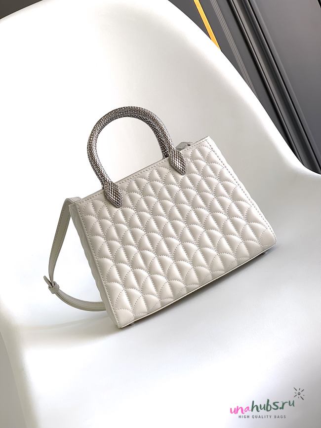 	 Bvlgari Serpentine White Duo Top Handle - 21.5 X 15 X 6cm - 1