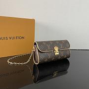 Louis Vuitton Pochette Camille Monogram Canvas - 20.5 x 11 x 6 cm - 3