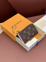 Louis Vuitton Noa Key Holder M83612 11x7x1.5cm - 5