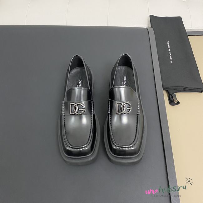 Dolce&Gabbana Black Loafers - 1