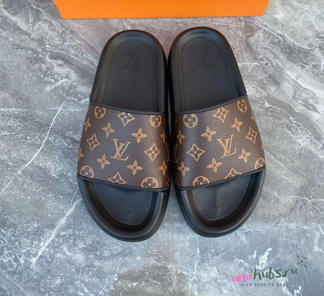 Louis Vuitton Waterfront Mule  - 1