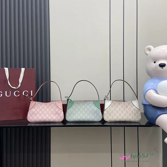 Gucci GG Emblem super mini shoulder bag coated fabric 19ccm - 1