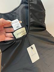Gucci One Piece With Belt - 3