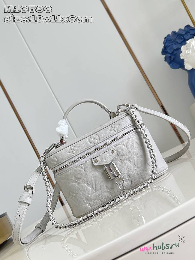 Louis Vuitton Vanity Chain Pouch Monogram Empreinte in Grey - 19 x 11.5 x 6.5cm - 1