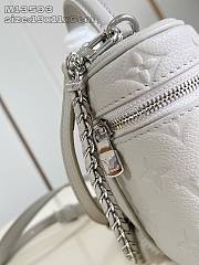 Louis Vuitton Vanity Chain Pouch Monogram Empreinte in Grey - 19 x 11.5 x 6.5cm - 4