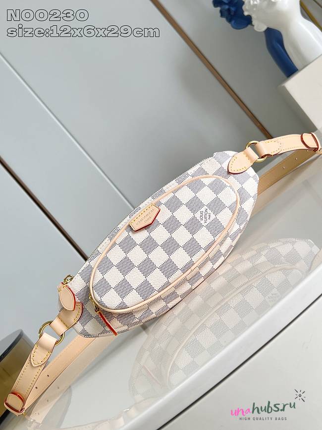 Louis Vuitton Keepit Damier Ebene Bumbag - 12 x 6 x 29cm - 1