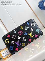Louis Vuitton Zippy Wallet In Black - 19.5 x 2.5cm - 1