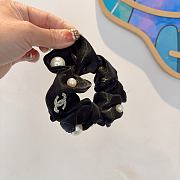Chanel Black With Pearl Srcunchies - 6