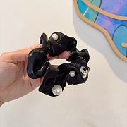 Chanel Black With Pearl Srcunchies - 3