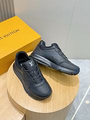 Louis Vuitton LV Logo Black Classic Sneaker - 6