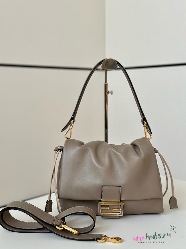 Fendi Mamma Baguette Medium Dove Grey - 26.5x18x8.5cm - 1