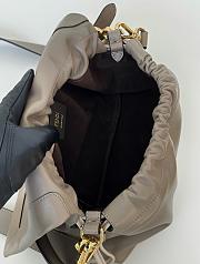Fendi Mamma Baguette Medium Dove Grey - 26.5x18x8.5cm - 4