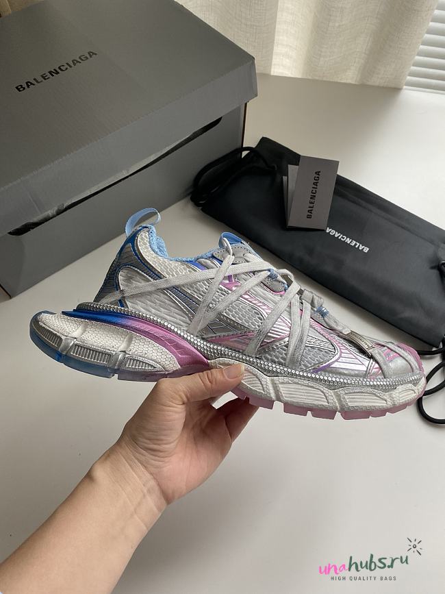 Balenciaga CA 3XL - 1