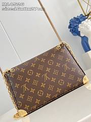 Louis Vuitton Trunkie Monogram Canvas - 16 x 8 x 27cm - 3