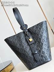 Louis Vuitton All In Black Monogram Empreinte M13044 31 x 18 x 26cm - 4