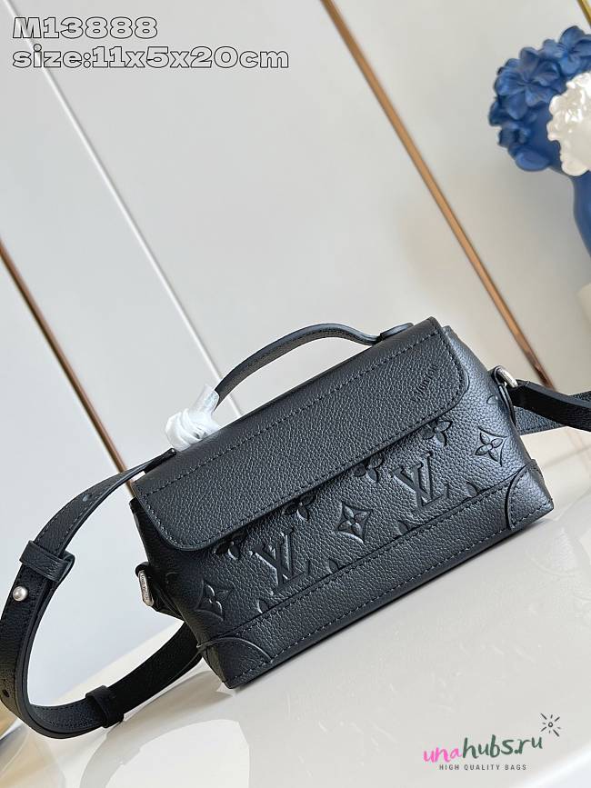 Louis Vuitton Steamer East West - 11 x 5 x 20cm - 1
